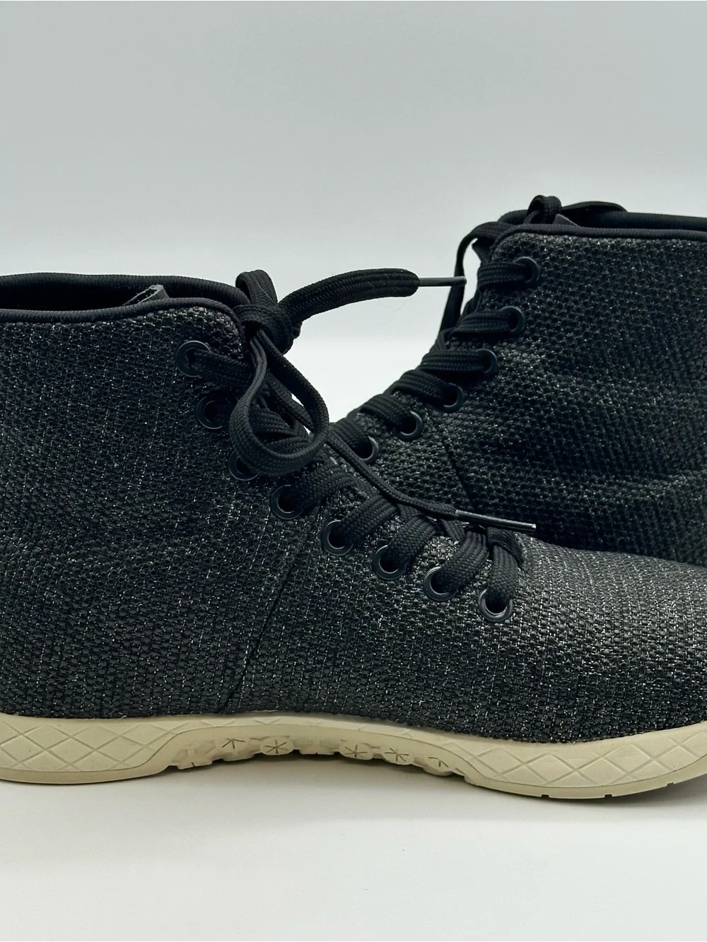 NoBull High Top Trainers M 6.5/W 8 Black Superfabric Lifting Lace Up Athletic